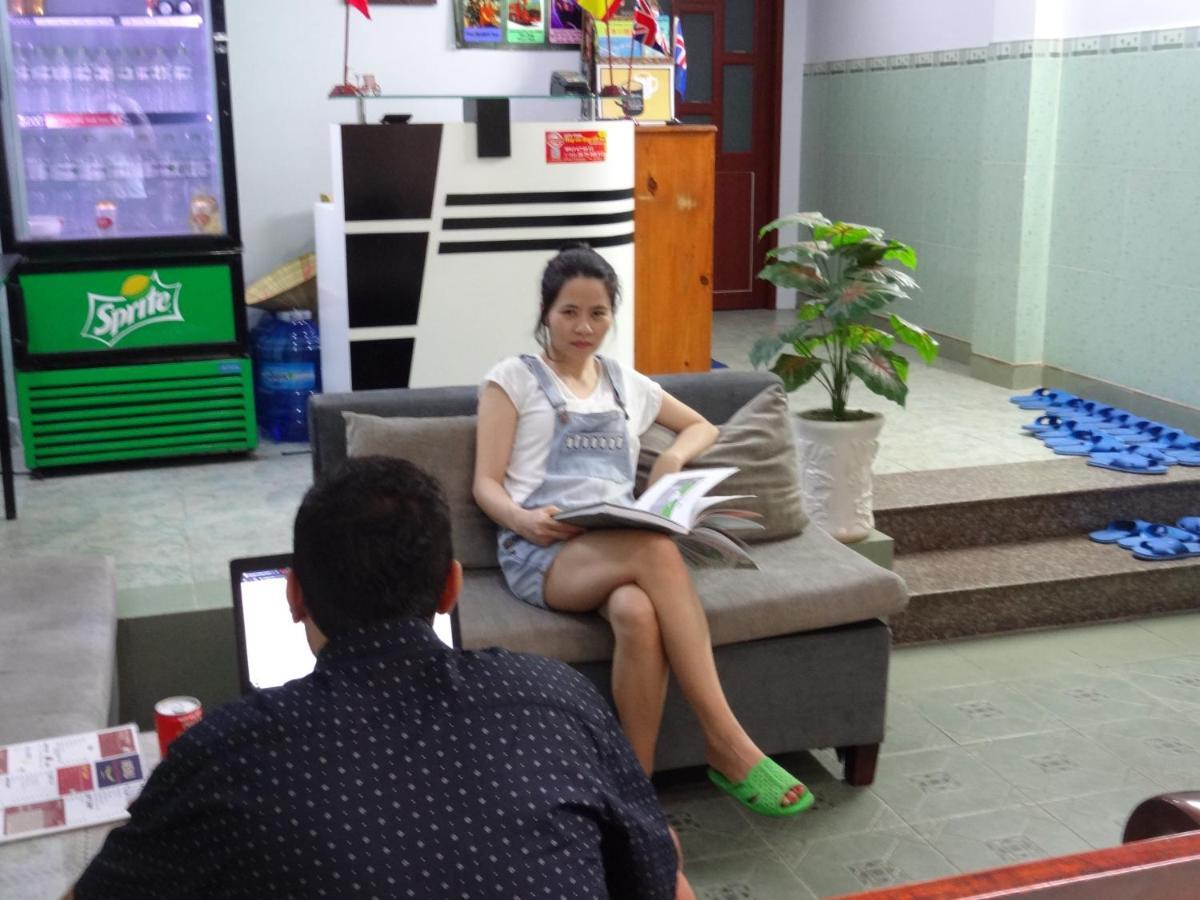 Language Exchange Hostel 2 Thành Pho Ho Chí Minh Esterno foto